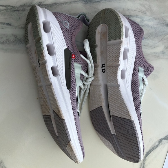 OnCloud Cloudeasy Sneaker in Heron & Aloe Women’s 9 - Picture 3 of 6